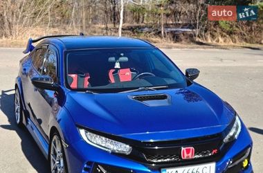 Хэтчбек Honda Civic 2017 в Киеве