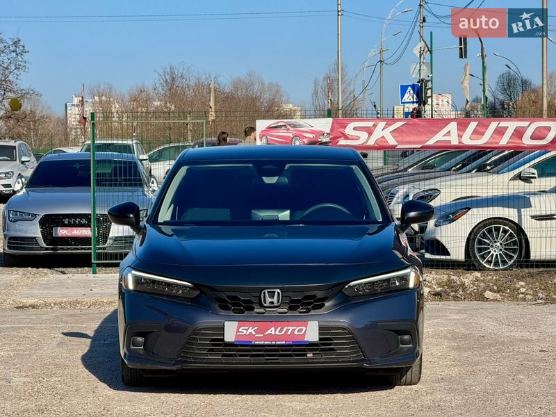 Хэтчбек Honda Civic 2023 в Киеве