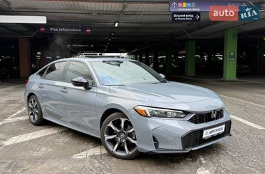Седан Honda Civic 2025 в Киеве