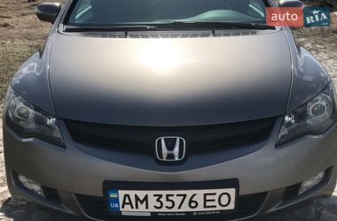 Седан Honda Civic 2008 в Киеве