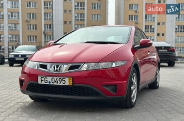 Хэтчбек Honda Civic 2008 в Виннице