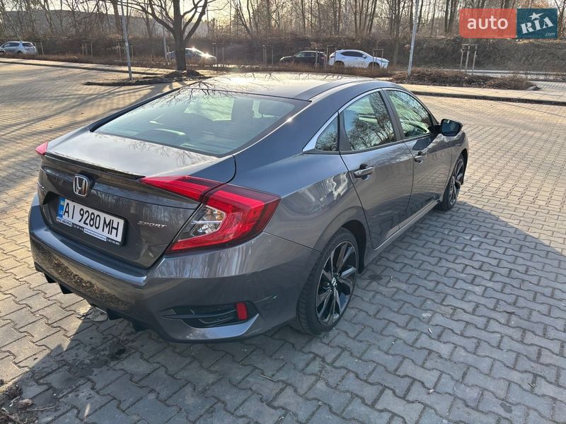 Седан Honda Civic 2019 в Ирпене