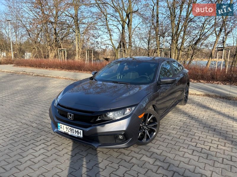 Седан Honda Civic 2019 в Ирпене