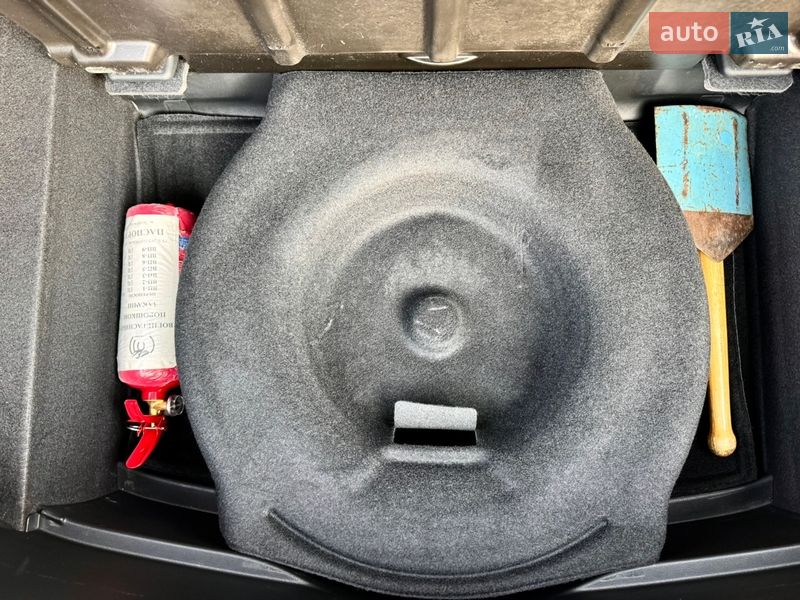 Хэтчбек Honda Civic 2008 в Киеве