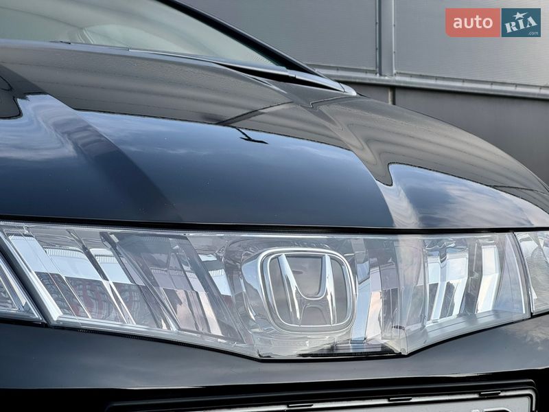 Хэтчбек Honda Civic 2008 в Киеве