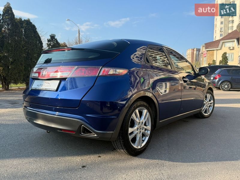 Хэтчбек Honda Civic 2009 в Одессе