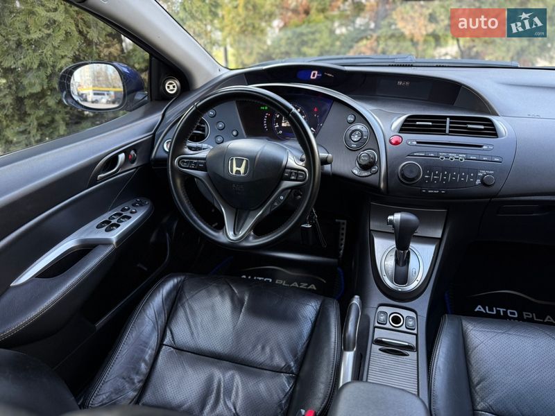 Хэтчбек Honda Civic 2009 в Одессе