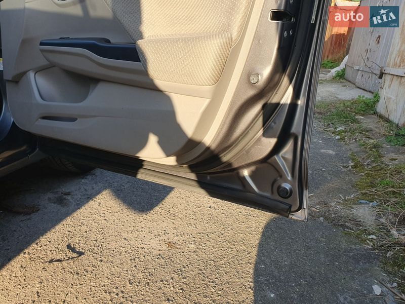 Седан Honda Civic 2013 в Киеве фото 46 Седан Honda Civic 2013 в Киеве