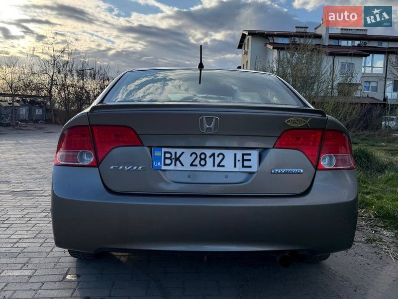 Седан Honda Civic 2008 в Ременеві