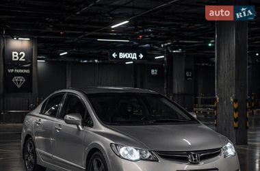 Седан Honda Civic 2006 в Харькове