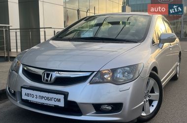 Седан Honda Civic 2010 в Киеве