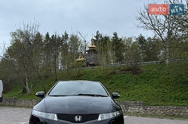 Хэтчбек Honda Civic 2010 в Тернополе