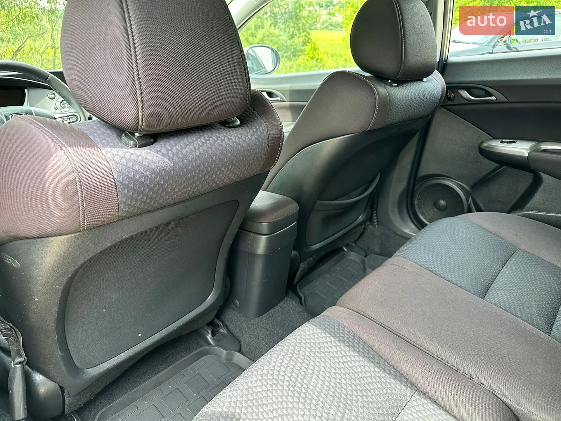2010 Honda Civic - мініатюра 11