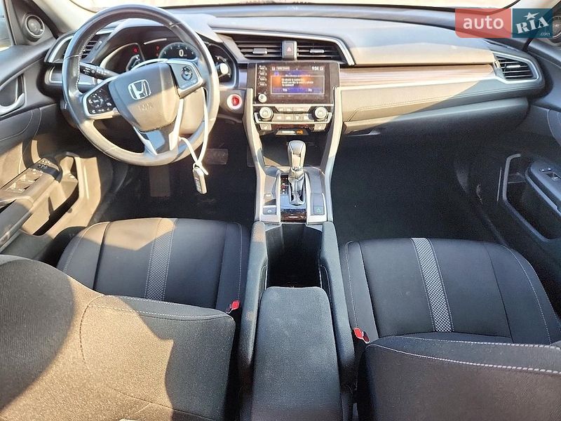 Седан Honda Civic 2021 в Киеве фото 8 Седан Honda Civic 2021 в Киеве