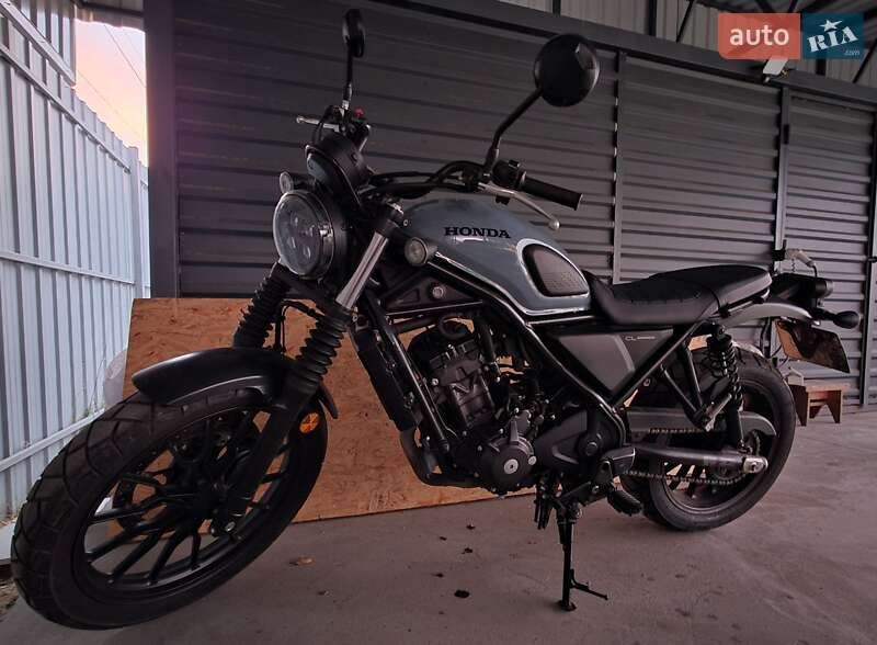 Скремблер Honda CL 250 2023 в  фото Скремблер Honda CL 250 2023 в