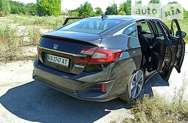 Седан Honda Clarity 2017 в Киеве