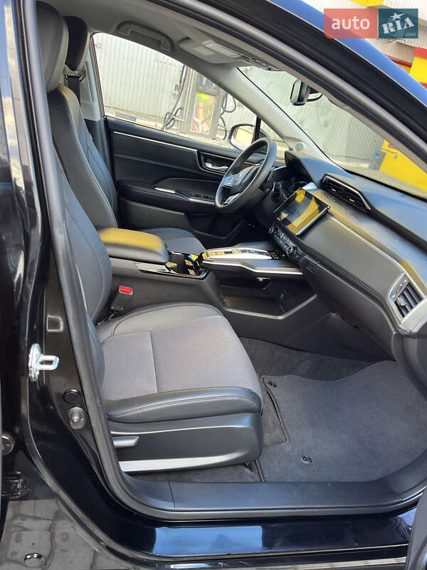 Седан Honda Clarity 2018 в Тернополі