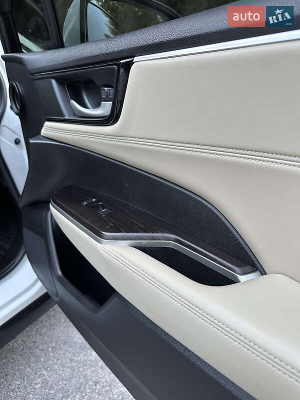 Седан Honda Clarity 2018 в Хмільнику