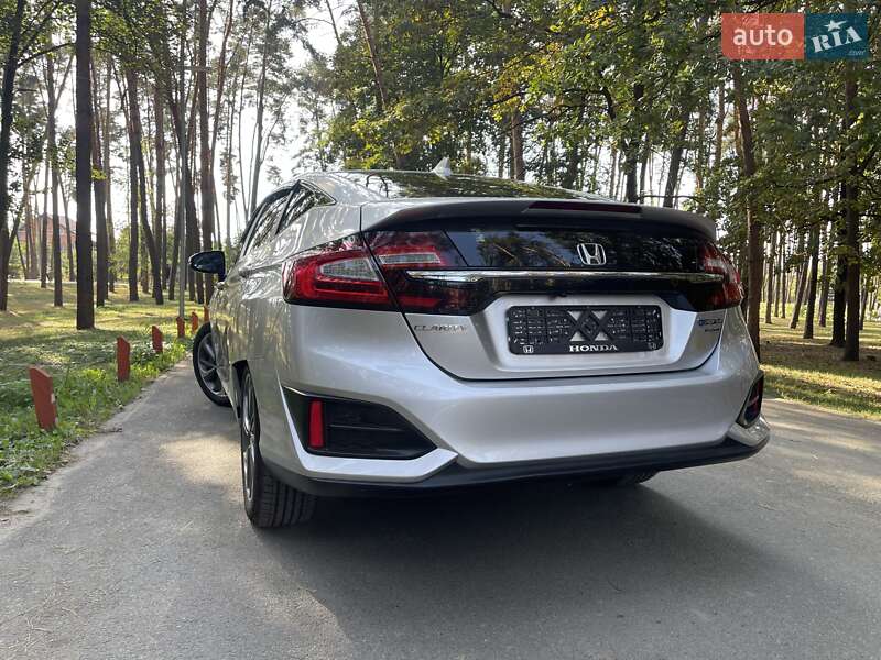 Седан Honda Clarity 2018 в Киеве