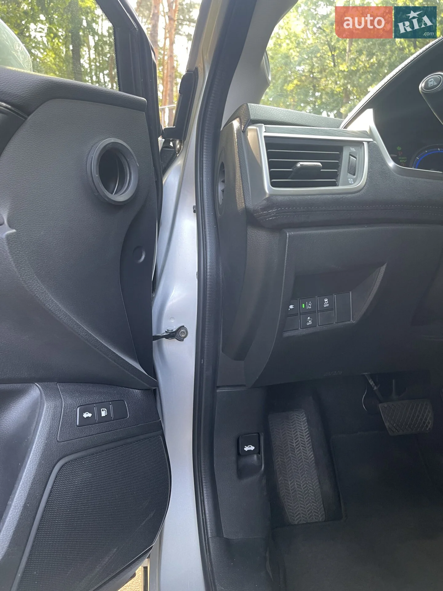 2018 Honda FCX Clarity - мініатюра 16