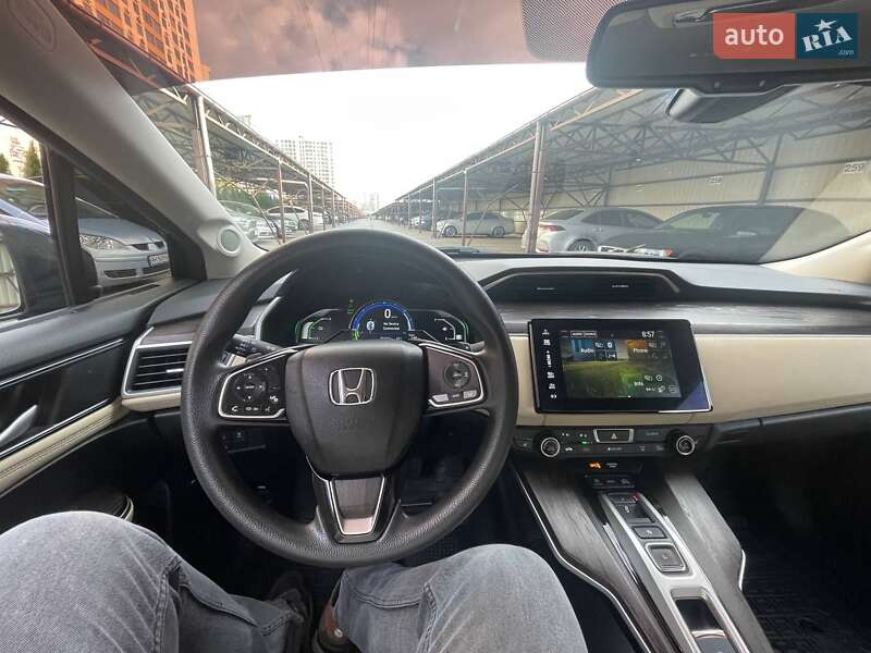 Седан Honda Clarity 2018 в Дніпрі
