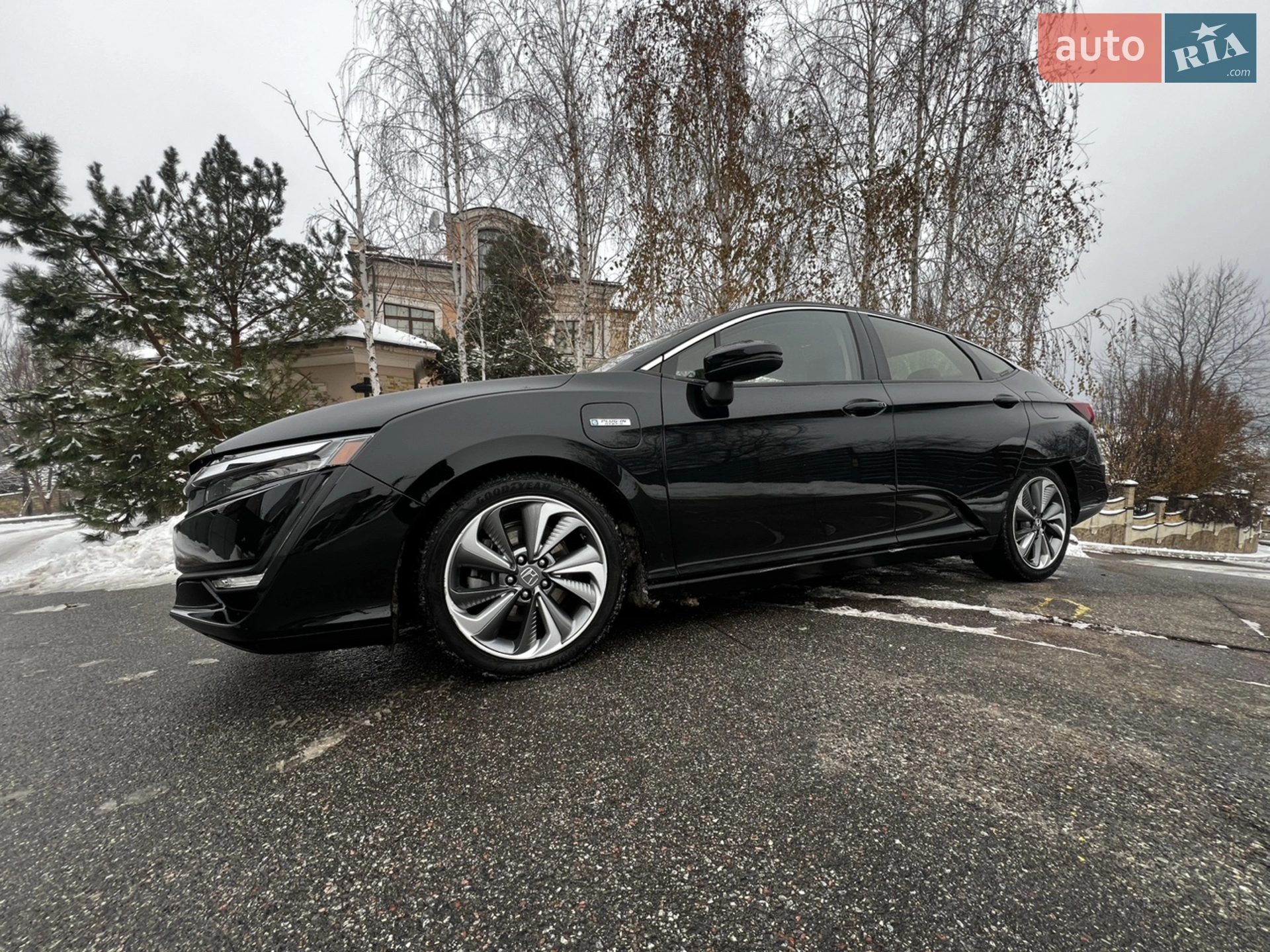 2018 Honda FCX Clarity - фото 1