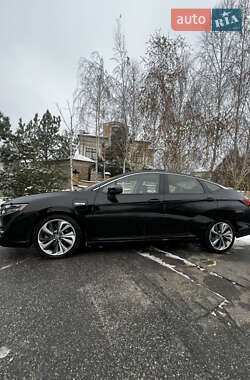Седан Honda Clarity 2018 в Києві