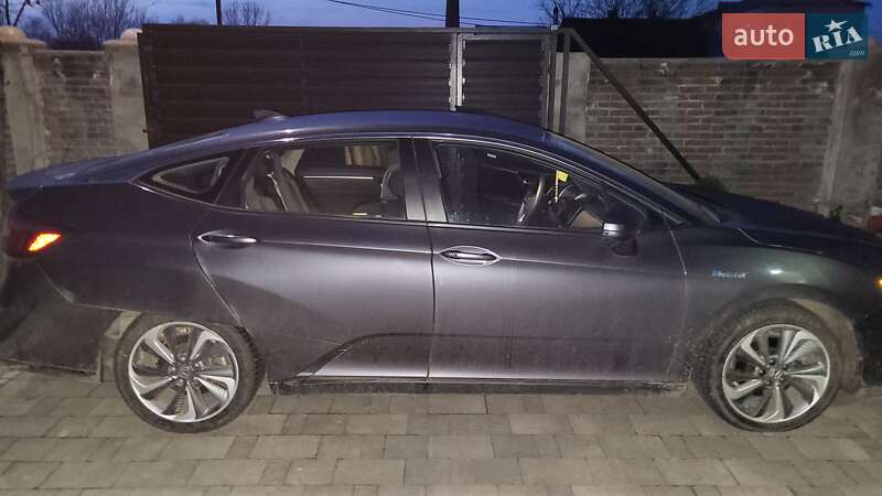 Седан Honda Clarity 2018 в Івано-Франківську