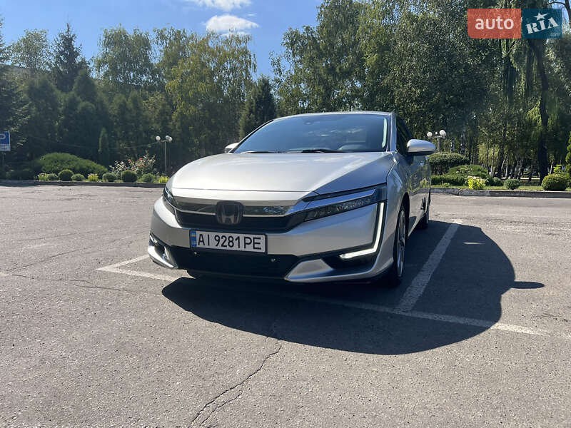 Седан Honda Clarity 2018 в Сумах