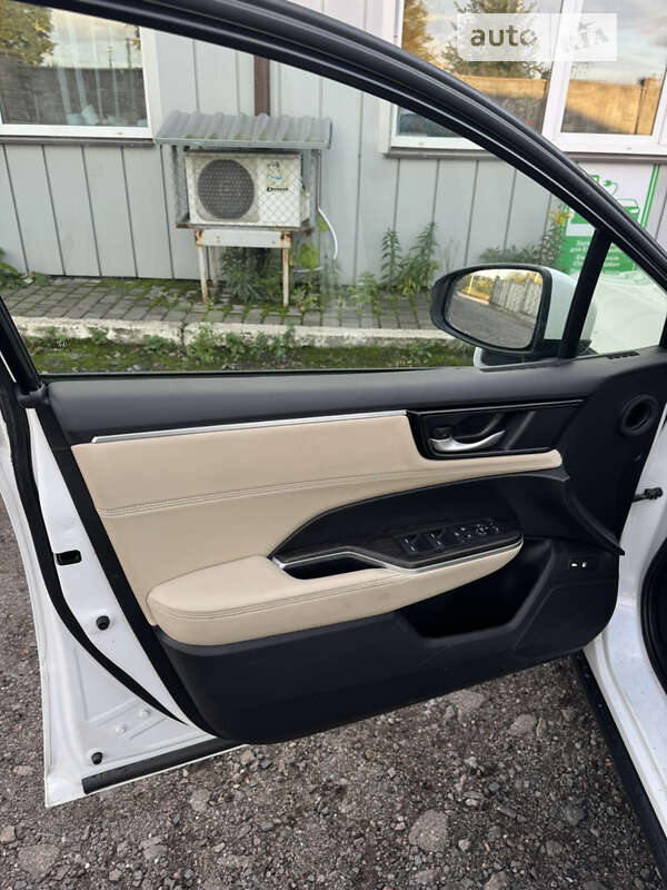 Седан Honda Clarity 2018 в Ровно