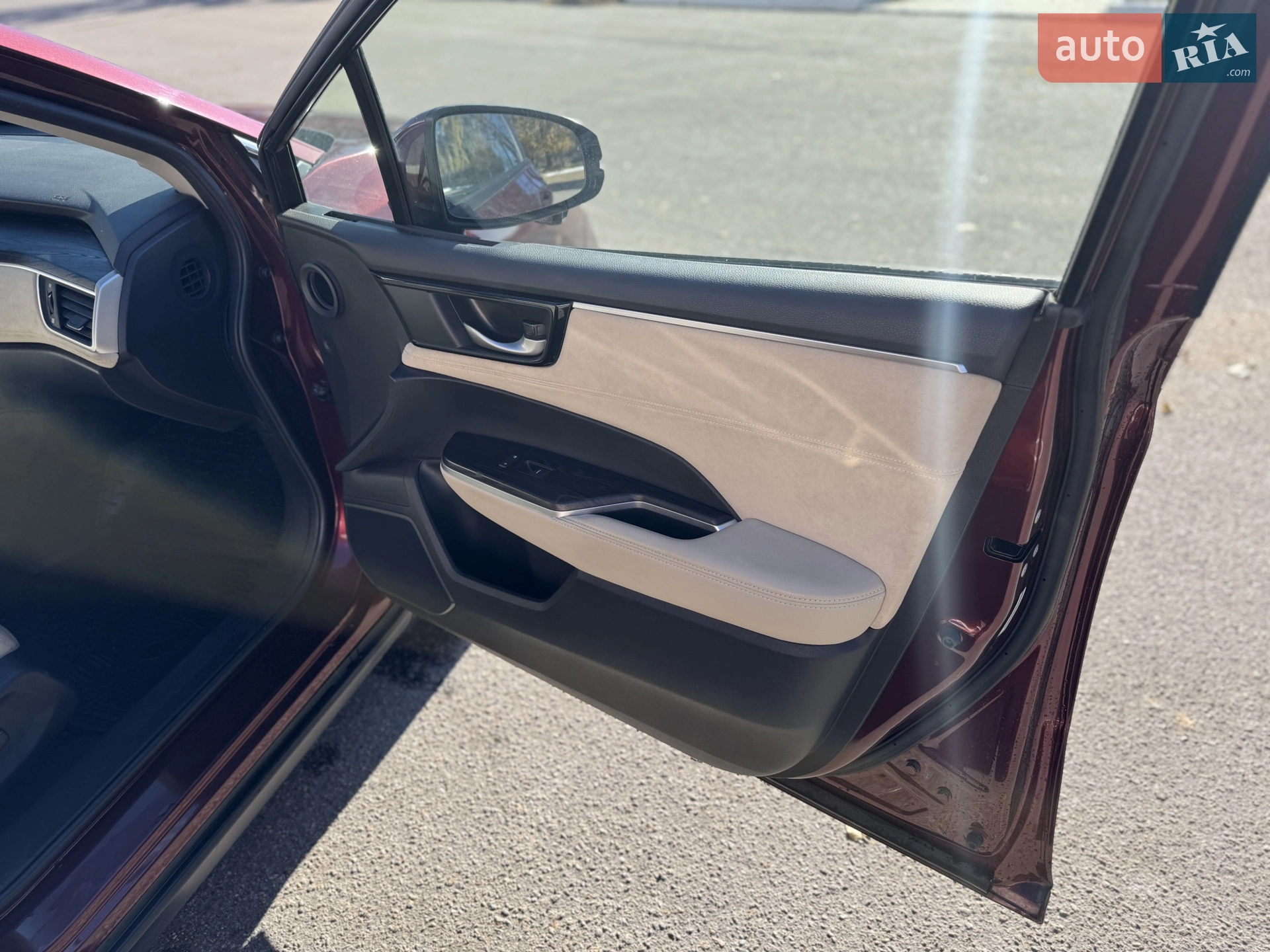 2018 Honda FCX Clarity - мініатюра 15