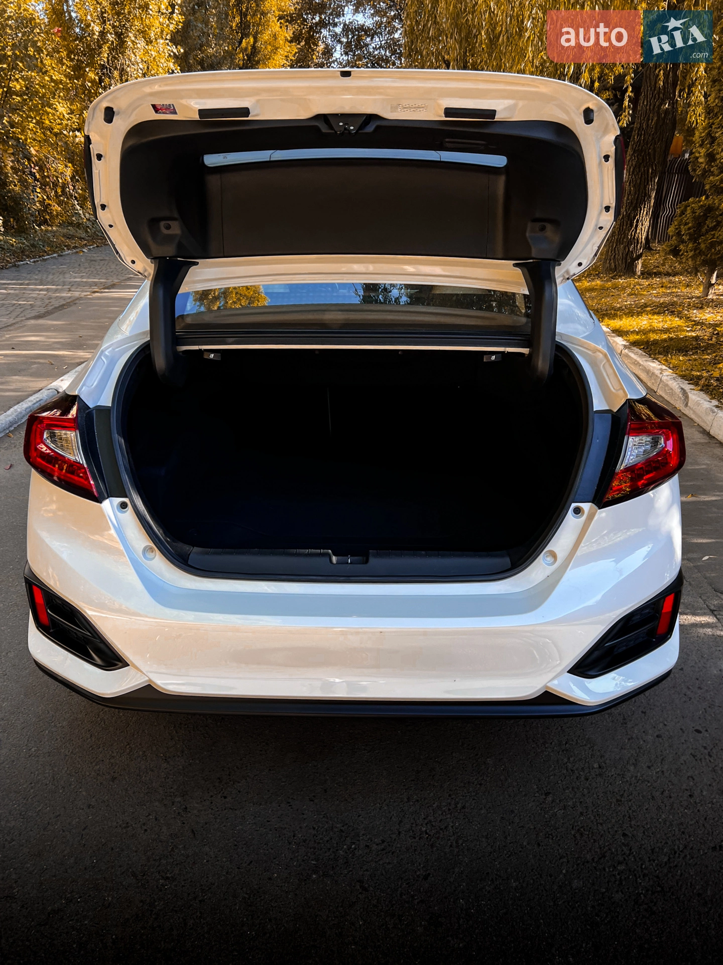 2018 Honda FCX Clarity - мініатюра 6