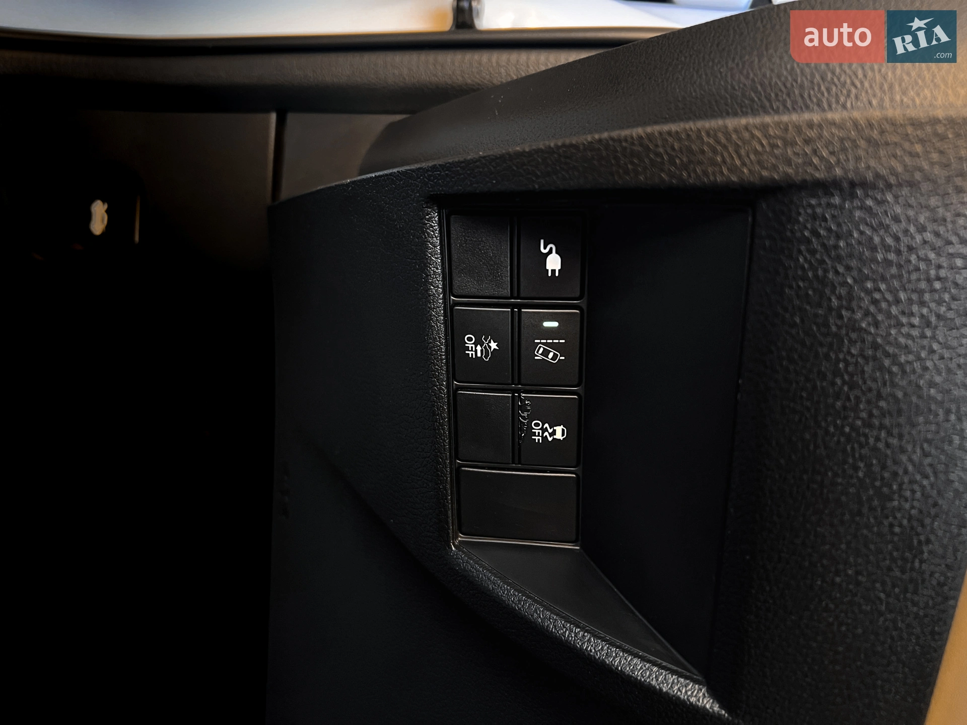 2018 Honda FCX Clarity - мініатюра 23