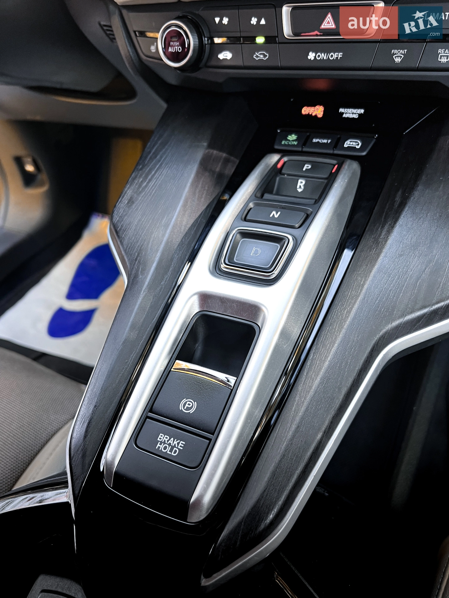 2018 Honda FCX Clarity - мініатюра 24