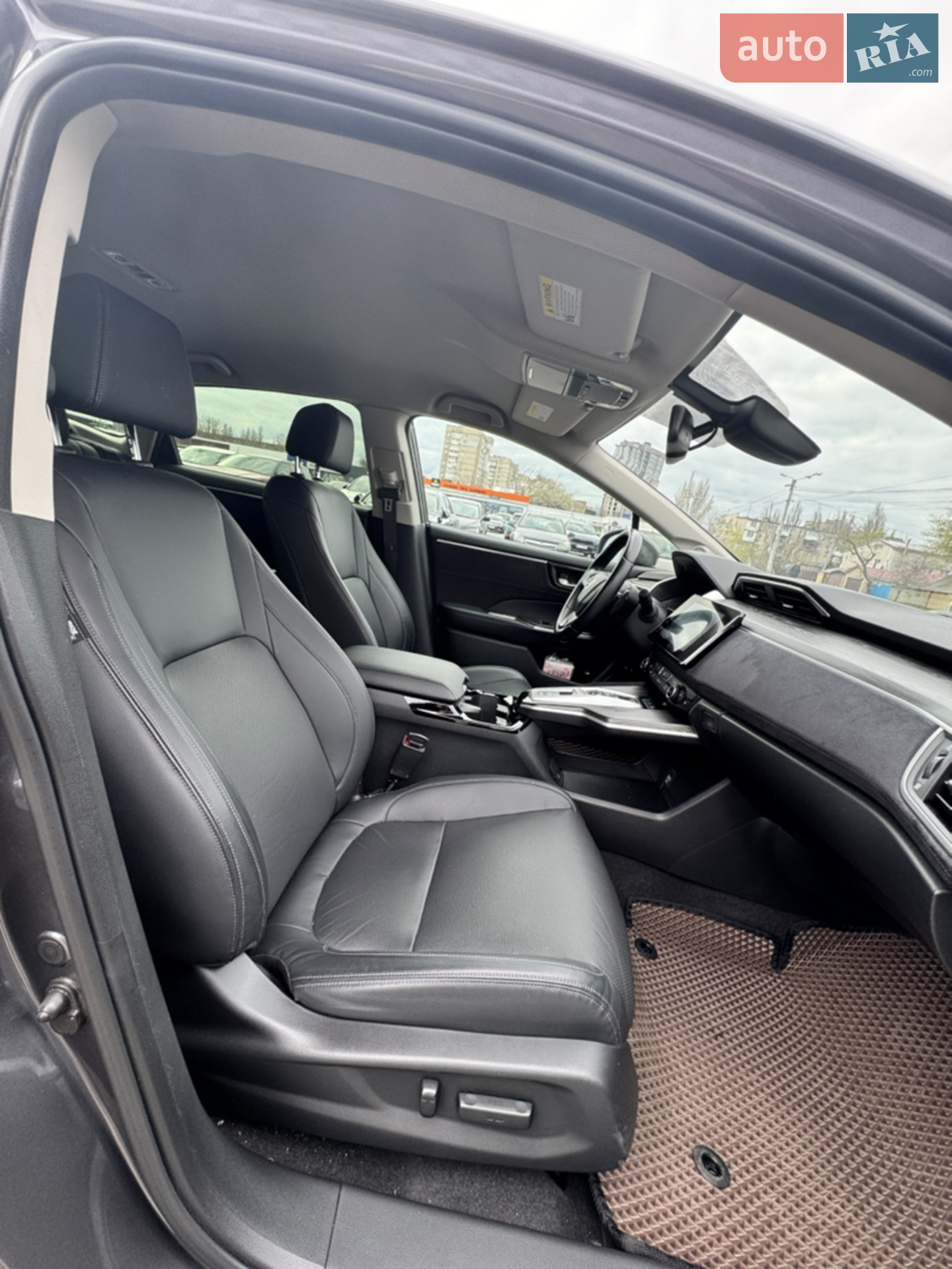 2019 Honda FCX Clarity - мініатюра 39