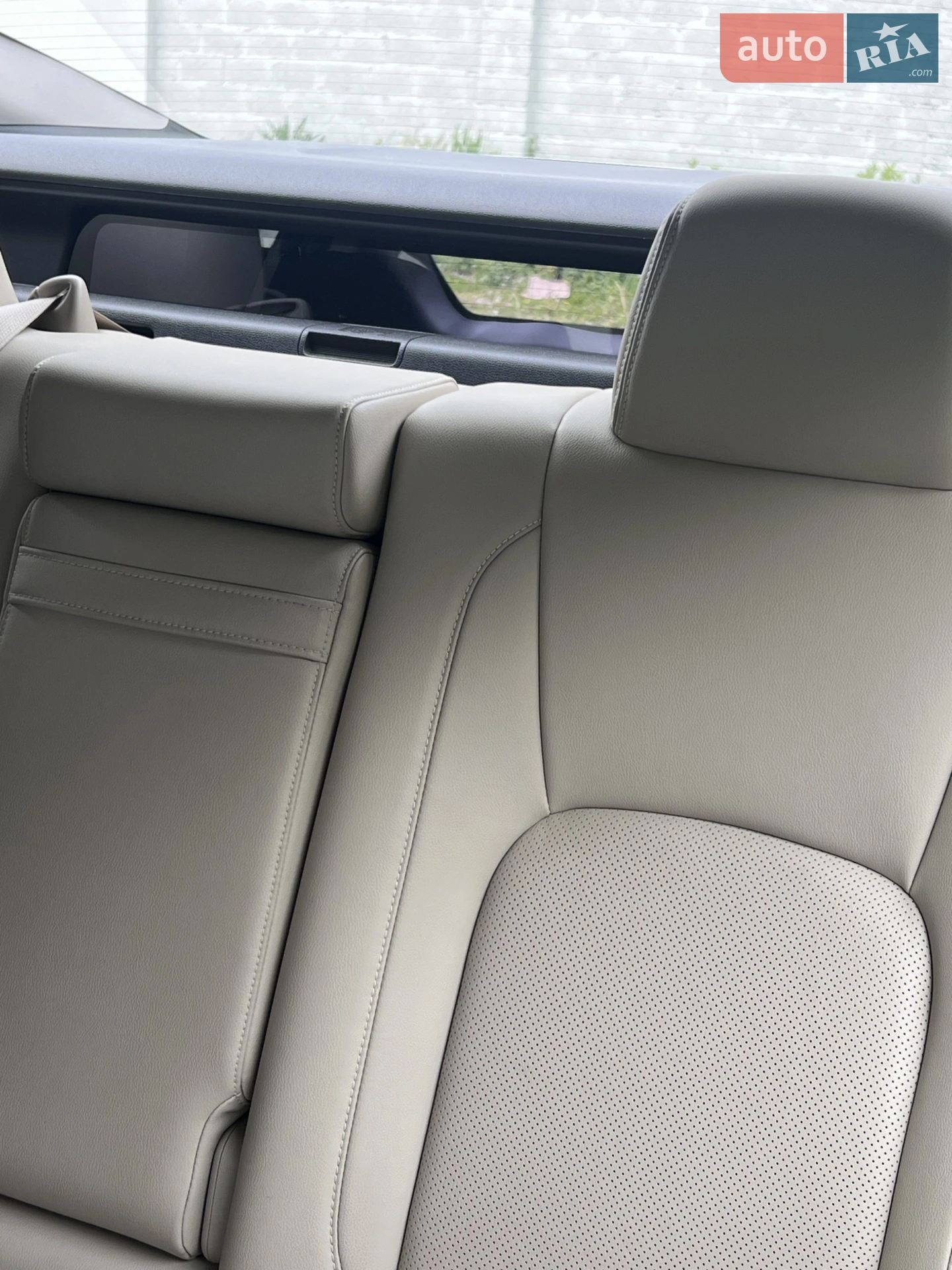 2021 Honda FCX Clarity - мініатюра 11