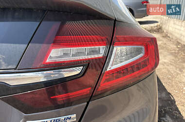Седан Honda Clarity 2019 в 