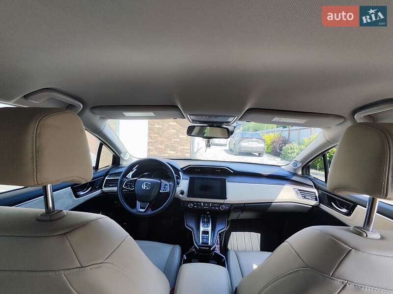 Седан Honda Clarity 2018 в Полтаві