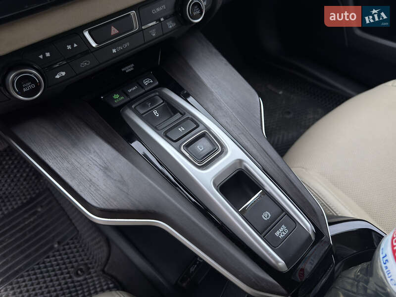 Седан Honda Clarity 2017 в Моршині