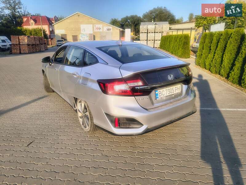 Седан Honda Clarity 2018 в Львове