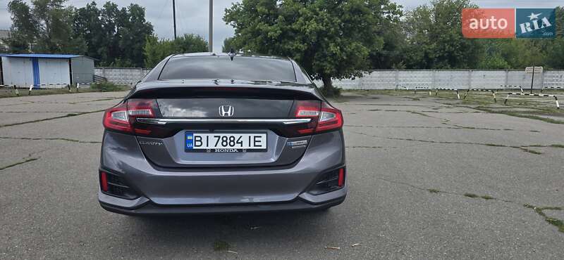 Седан Honda Clarity 2017 в Кременчуці