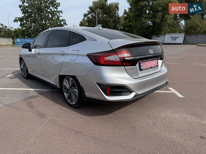 Седан Honda Clarity 2017 в Киеве