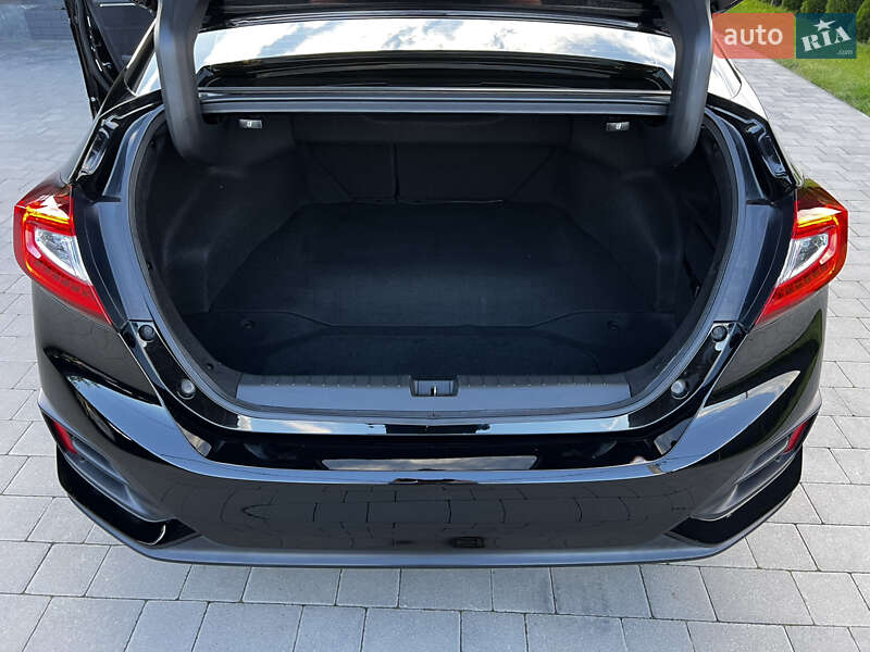 Седан Honda Clarity 2018 в Луцьку