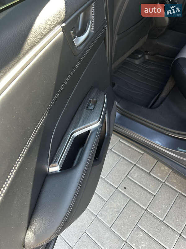 Седан Honda Clarity 2018 в Ровно