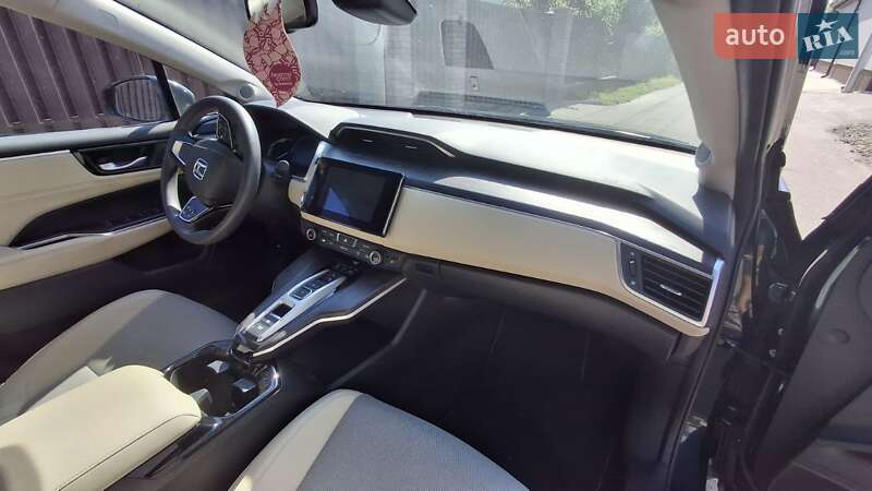 Седан Honda Clarity 2018 в Киеве