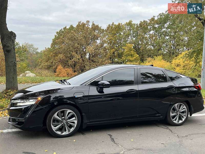 Седан Honda Clarity 2018 в Киеве