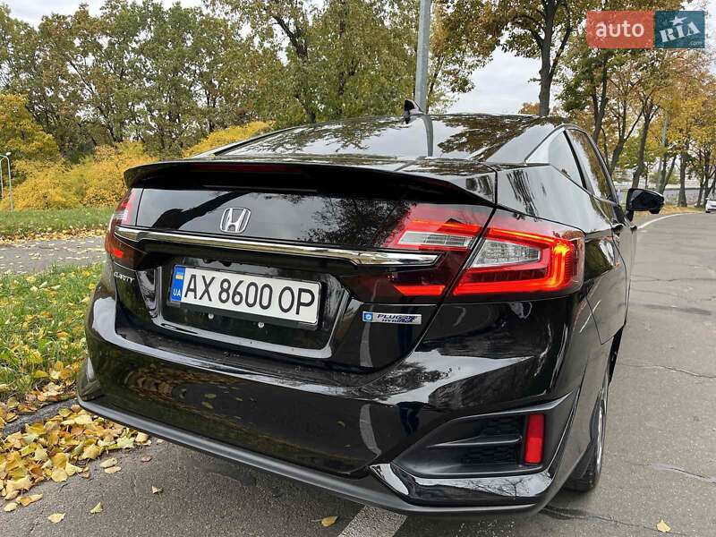 Седан Honda Clarity 2018 в Киеве