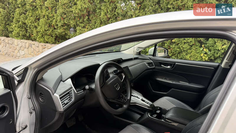 Седан Honda Clarity 2018 в Тернополе фото 17 Седан Honda Clarity 2018 в Тернополе