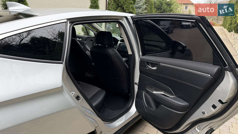 Седан Honda Clarity 2018 в Тернополе фото 52 Седан Honda Clarity 2018 в Тернополе