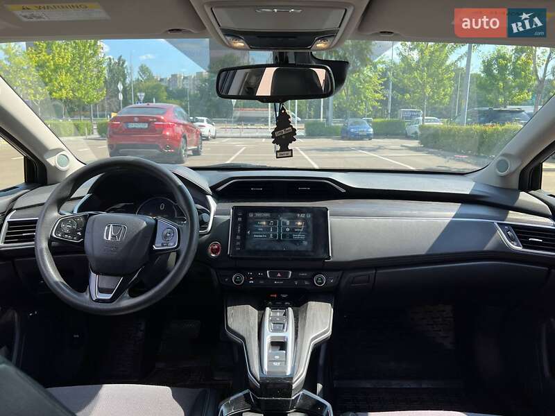 Седан Honda Clarity 2018 в Киеве фото 26 Седан Honda Clarity 2018 в Киеве